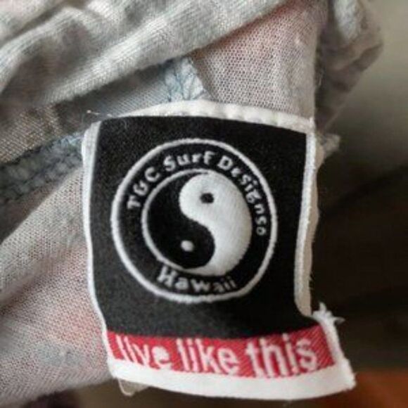 𝅺T&C Surf Designs Hawaii Long Vest Size Large - Picture 2 of 5